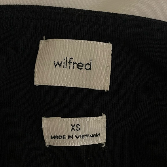 Aritzia Wilfred Lydia Crop - Picture 3 of 4